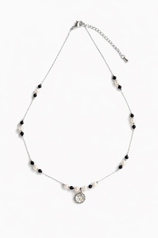 Naszyjnik z żywicy Aura z suszonym kwiatem dzikiej marchwi, turmalinemi perłami - srebrny