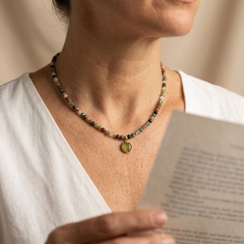 Naszyjnik z żywicy z kamieniami Florastone paproć i agat indyjski