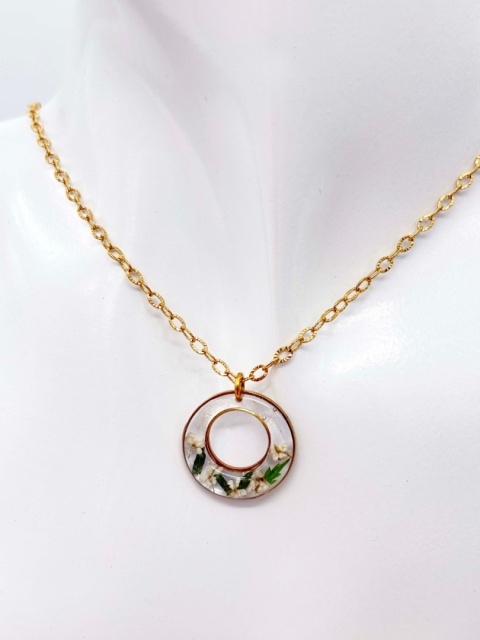 Naszyjnik z żywicy Paproć i kwiaty dzikiej marchwi