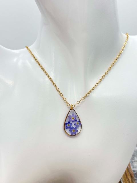 Naszyjnik z żywicy Kropla Niezapominajki