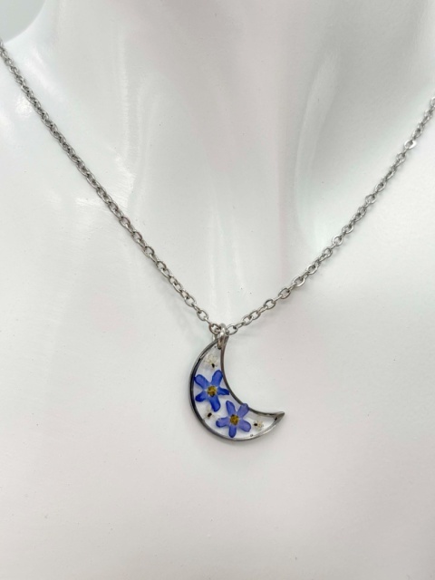 Naszyjnik z żywicy księżyc Niezapominajki