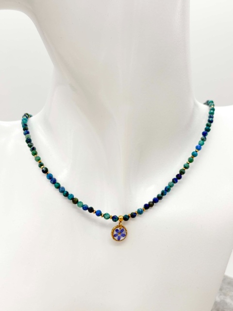 Naszyjnik z żywicy z kamieniami Florastone Niezapominajka i chryzokola