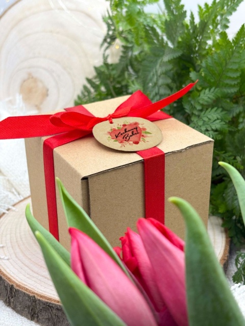 Pudełko prezentowe na Dzień Babci na jedną świecę 120 ml lub 180 ml