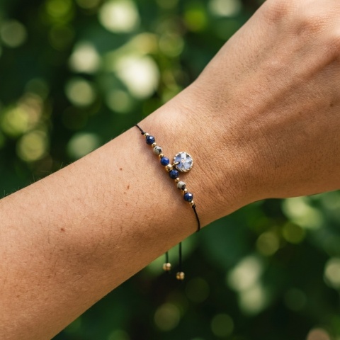 Bransoletka z żywicy Niezapominajka Pamiętaj lapis lazuli i jaspis dalmatyński