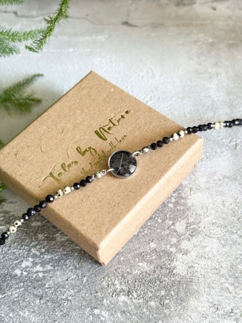 Bransoletka z żywicy z kamieniami Florastone Esencja liścia, turmalin i jaspis dalmatyński