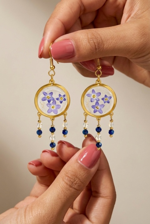 Kolczyki z żywicy z kamieniami naturalnymi GLAM Niezapominajki i lapis lazuli i cytryn