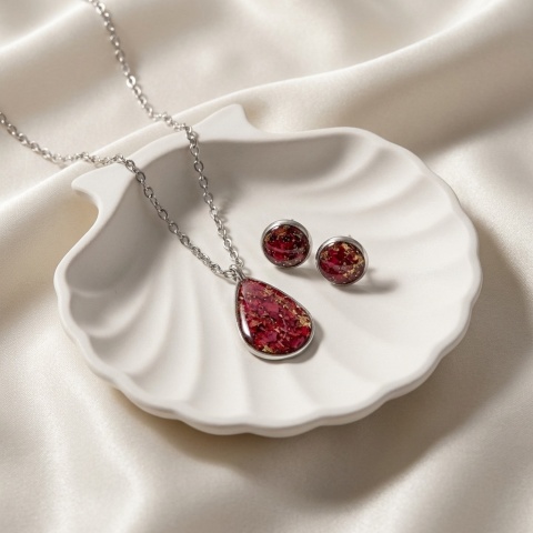 Komplet biżuterii z żywicy Srebrzyste Płatki róży