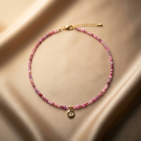 Naszyjnik z żywicy z kamieniami Florastone Dzika marchew i różowy turmalin