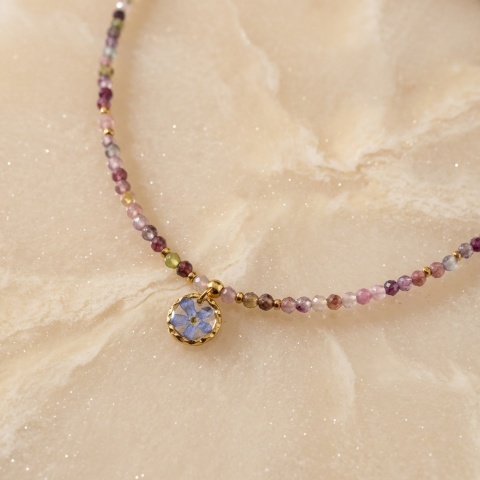 Naszyjnik z żywicy z kamieniami Florastone Niezapominajka i kolorowy turmalin