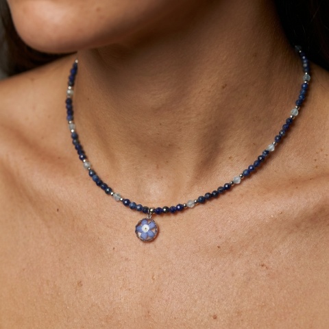 Naszyjnik z żywicy z kamieniami Florastone Niezapominajka, lapis lazuli i topaz