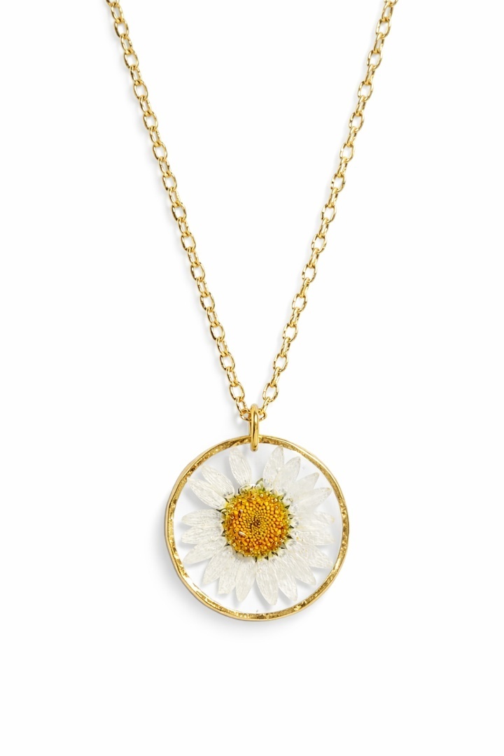 Czy biżuterię z żywicy można nosić codziennie?